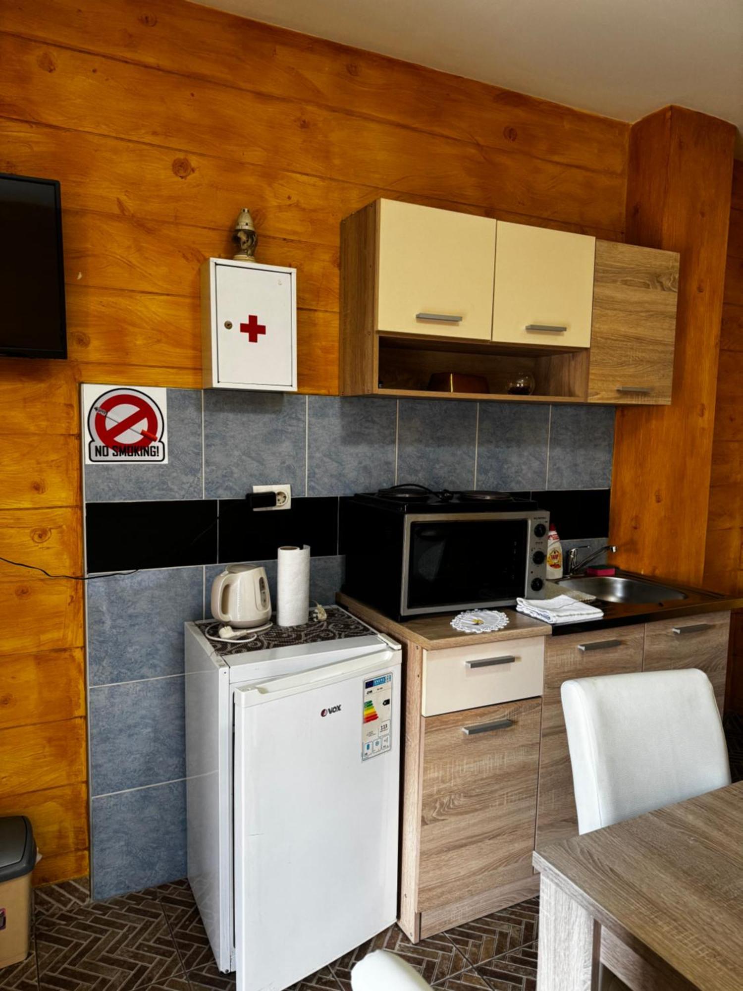 Apartments Vila Brzi & Beka Шабац Экстерьер фото